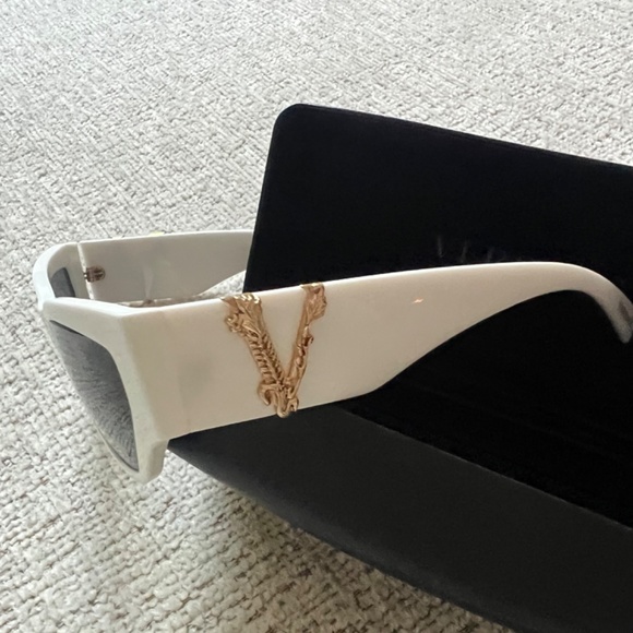 Versace - women glasses